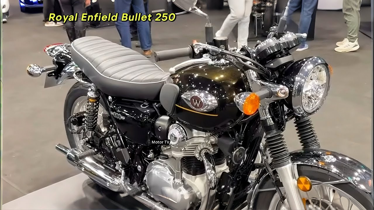 Royal Hunter गई तेल लेने Royal Enfield Classic 350 के पीछे पड़े दबंग छोरे। मिल रहा पावरफुल इंजन और माइलेज